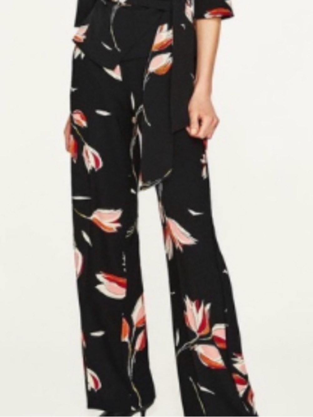 Zara Black Wide-Leg Pants with Red and Cream Floral Print